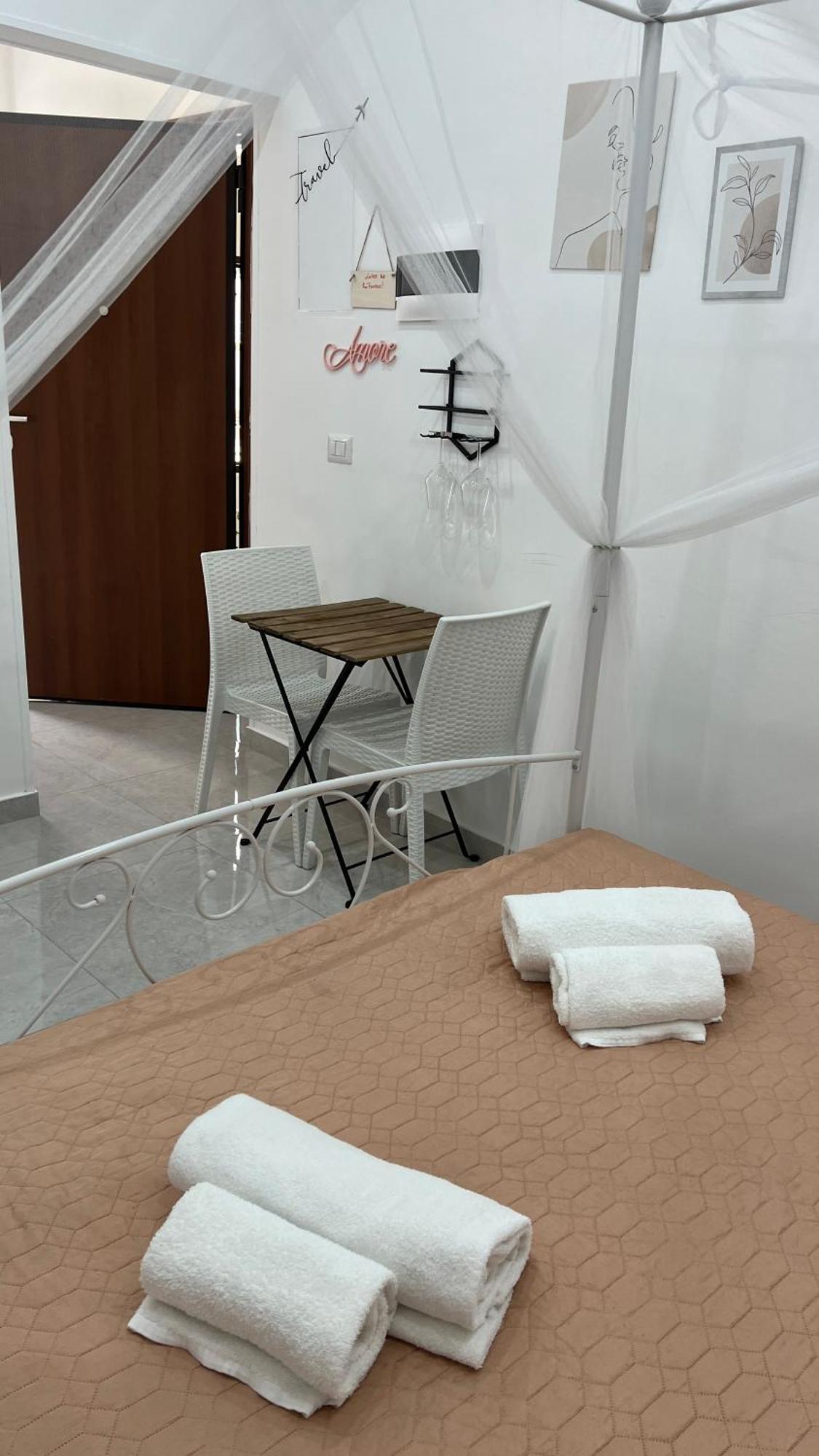 Faro'S Room Барі Екстер'єр фото
