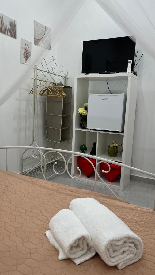Faro'S Room Барі Екстер'єр фото