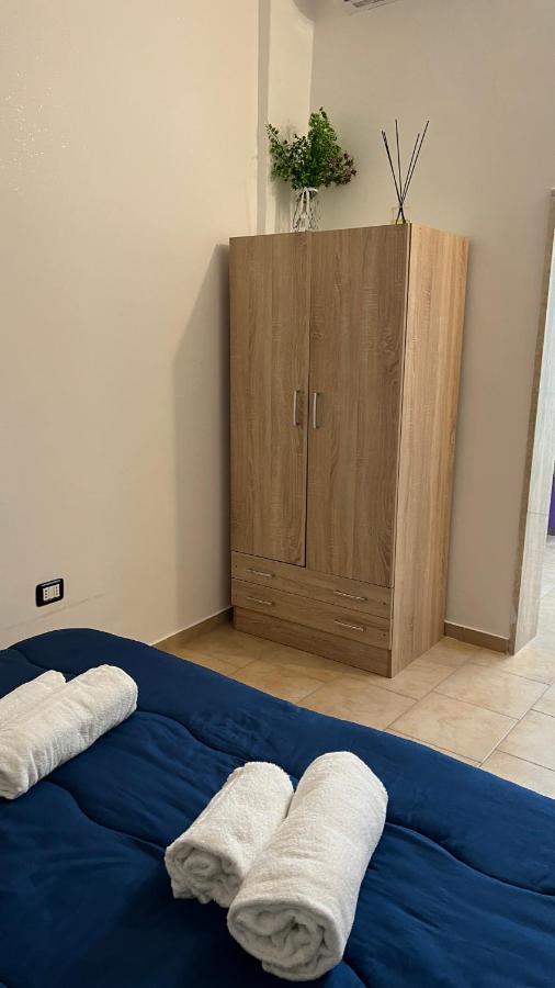 Faro'S Room Барі Екстер'єр фото