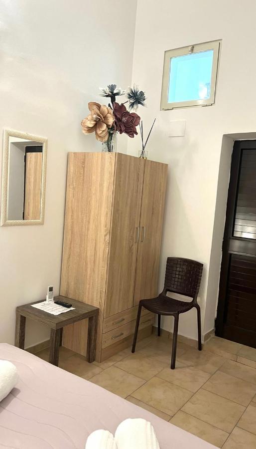 Faro'S Room Барі Екстер'єр фото